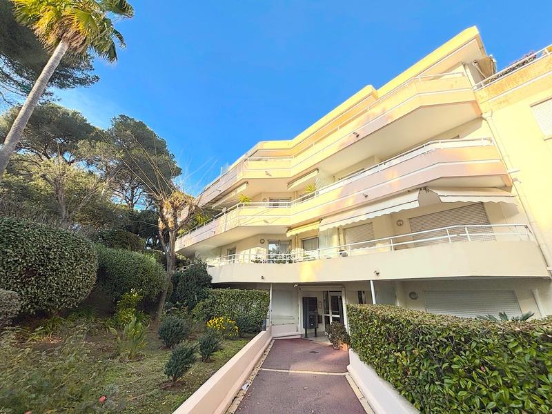 Appartement - 113 m² - 4 pièces