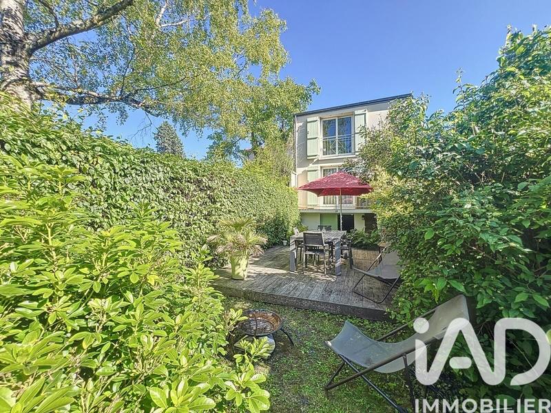 Maison - 107 m² - 5 pièces