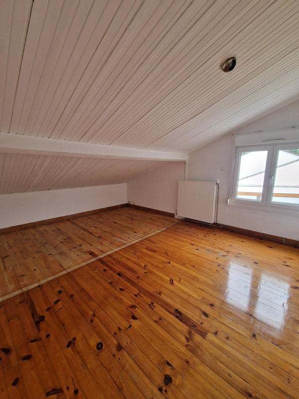 Maison - 104 m² - 5 pièces