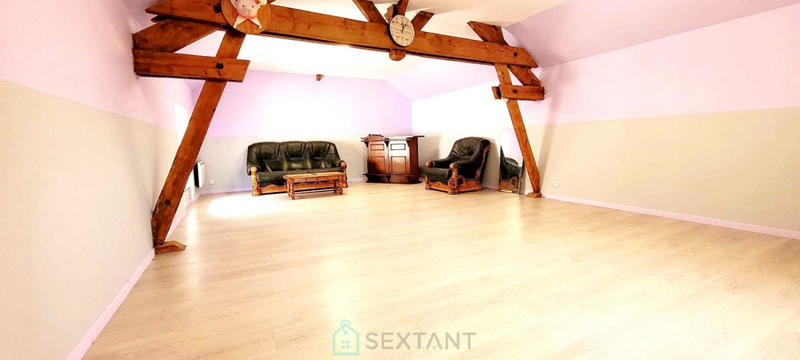 Maison - 223 m² - 8 pièces