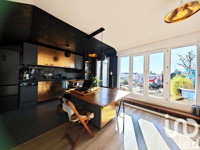 Duplex - 74 m² - 4 pièces