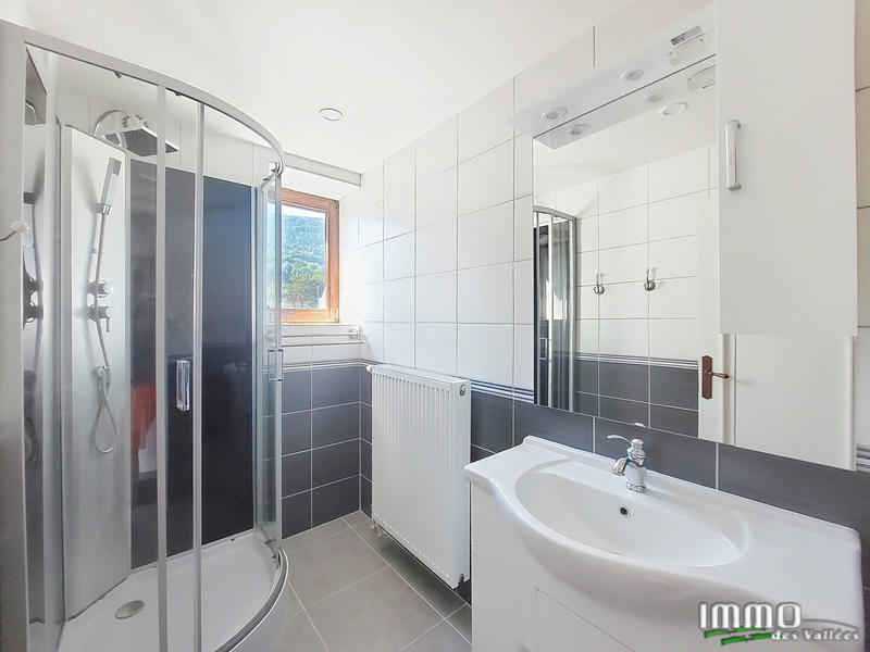 Maison - 82 m² - 5 pièces