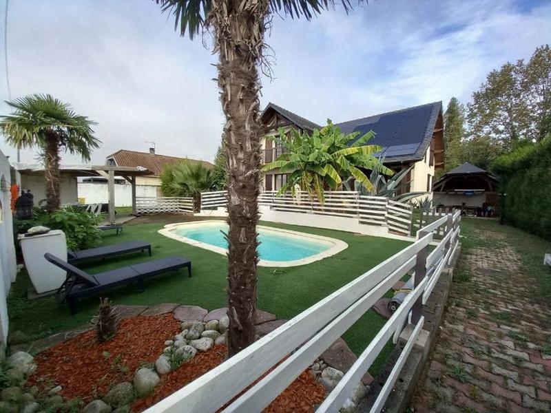 Maison - 165 m² - 5 pièces