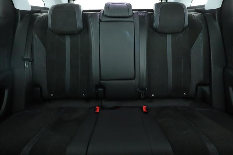 Peugeot 3008 1.5 Blue-HDi Crossway Eat8 130 ch