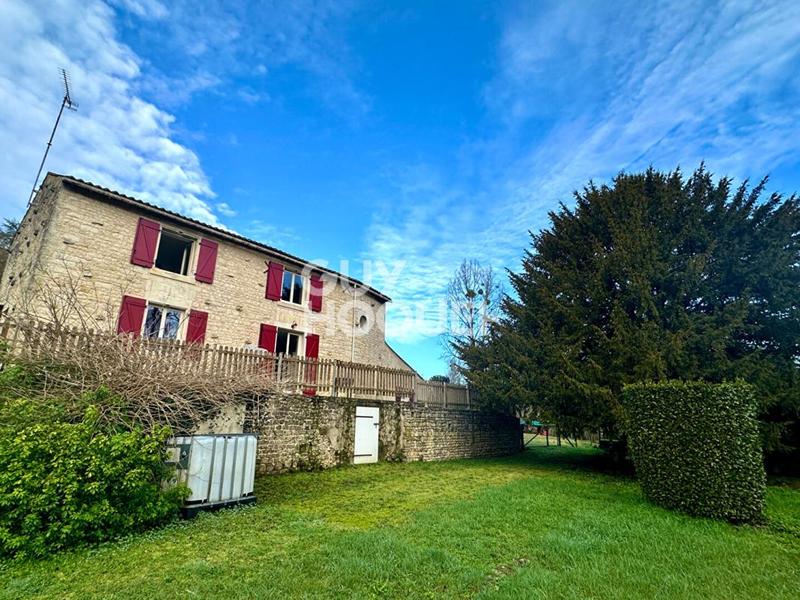 Maison - 136 m² - 6 pièces