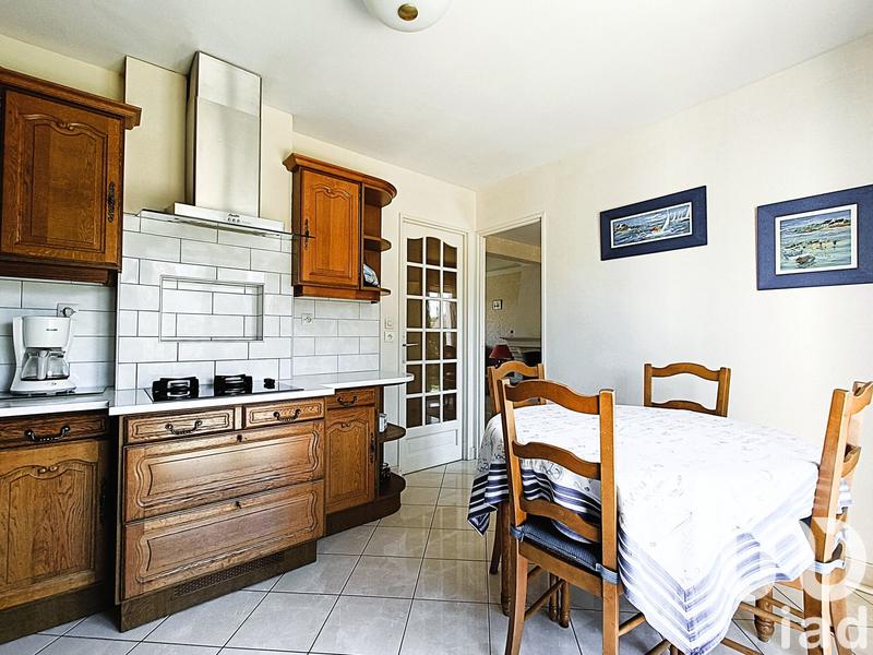 Maison - 99 m² - 4 pièces