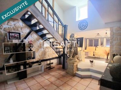 Maison - 106 m² - 6 pièces