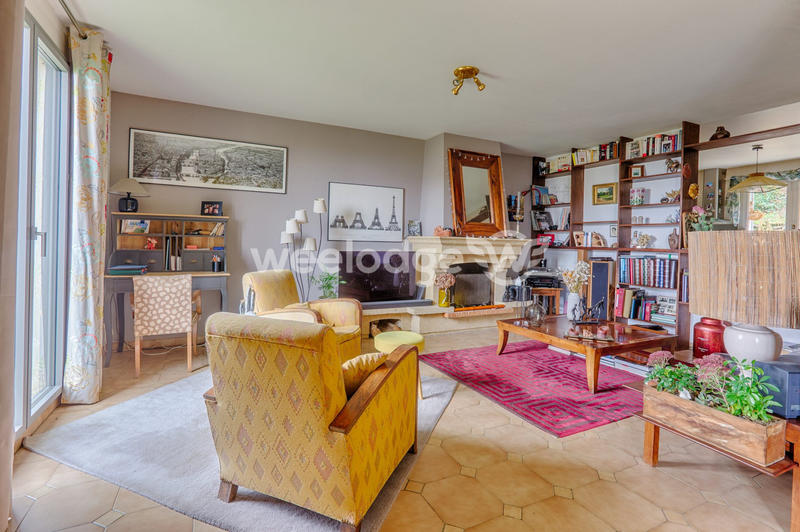 Maison - 138 m² - 5 pièces