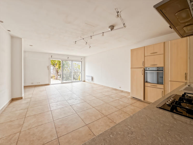 Maison - 226 m² - 8 pièces