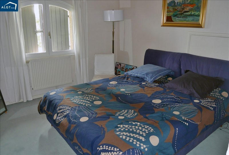 Villa - 180 m² - 6 pièces