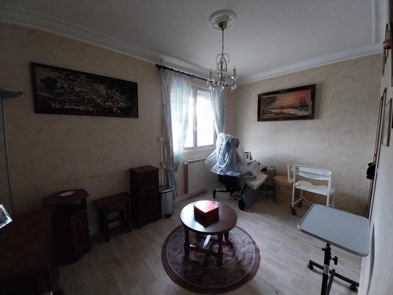 Maison - 83 m² - 5 pièces