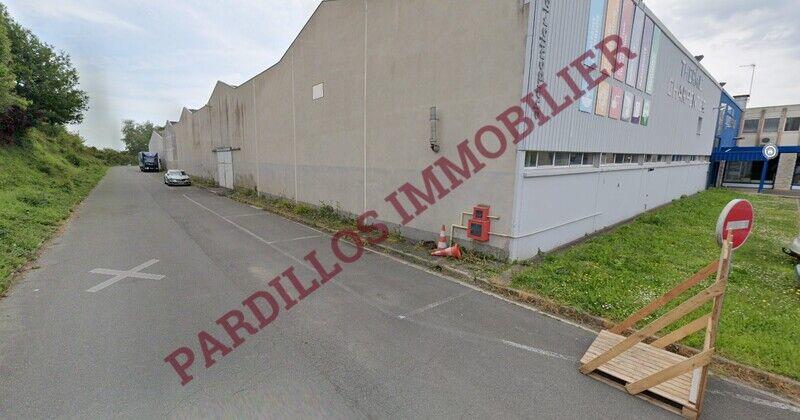 Local commercial - 4 965 m²