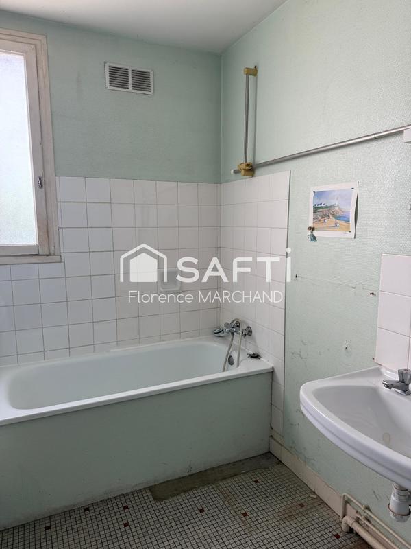 Maison - 80 m² - 4 pièces