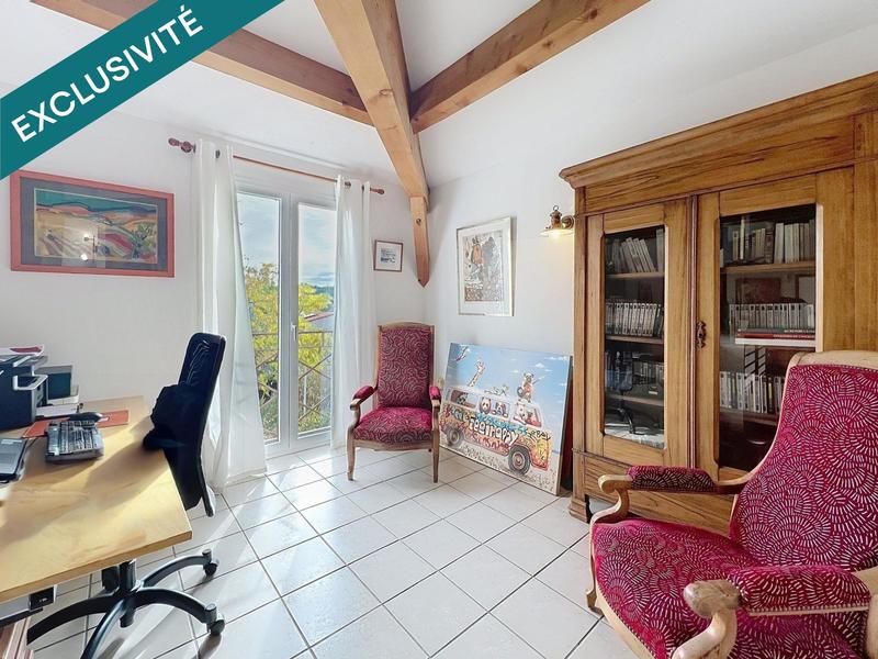 Maison - 173 m² - 8 pièces