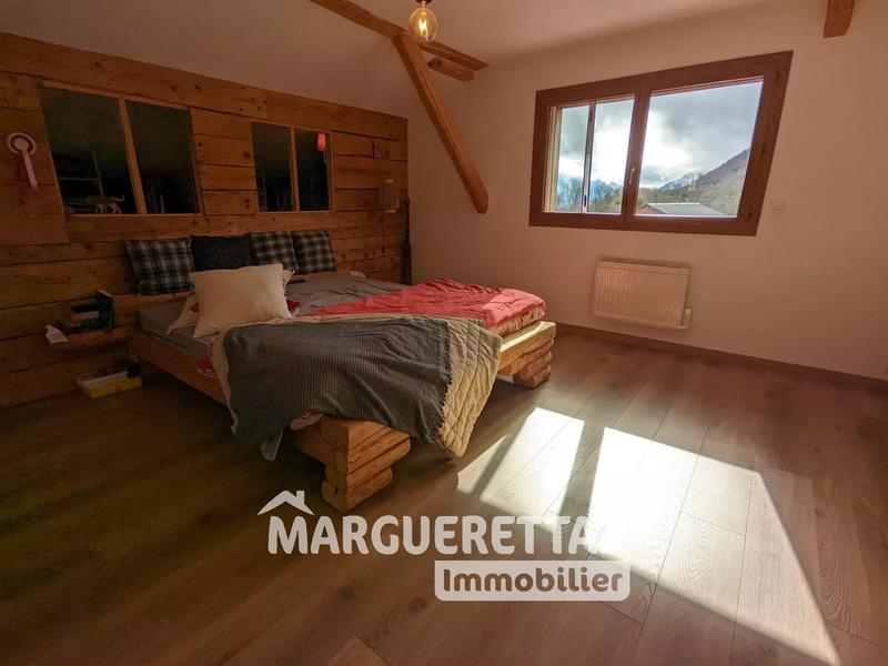 Maison de village - 188 m² - 6 pièces