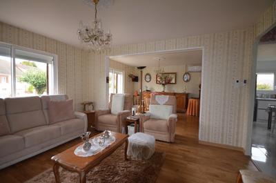 Maison - 158 m² - 6 pièces