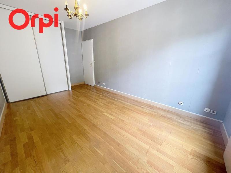 Appartement - 88 m² - 4 pièces