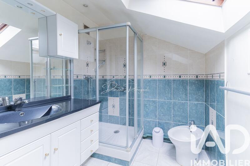 Maison - 85 m² - 5 pièces