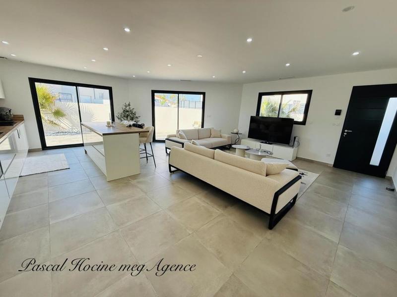 Villa - 99 m² - 4 pièces