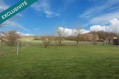 Maison - 93 m² - 5 pièces