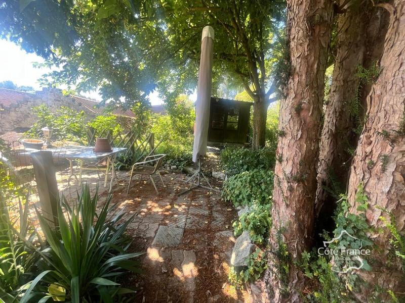 Maison de village - 180 m² - 7 pièces