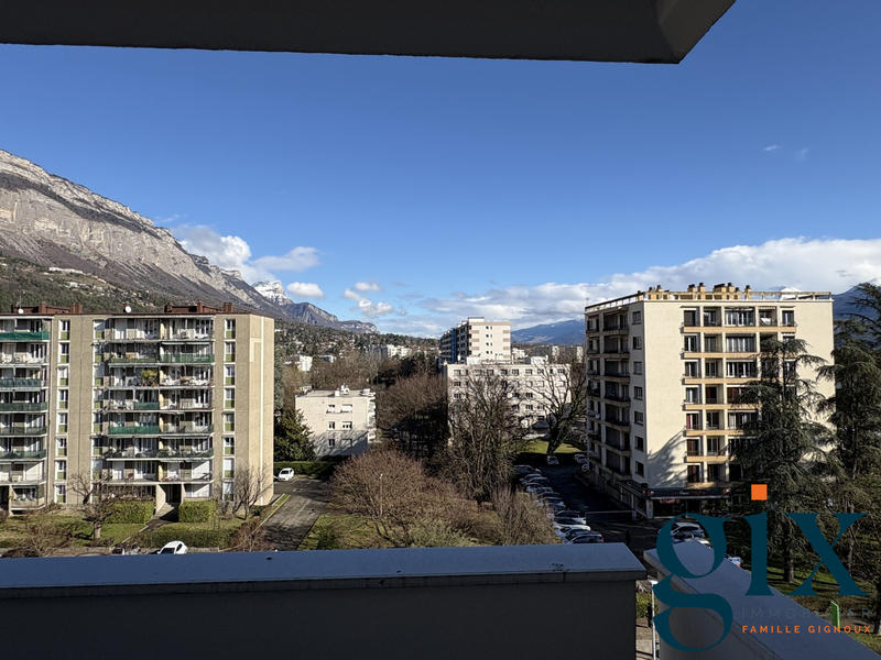 Appartement - 76 m² - 3 pièces