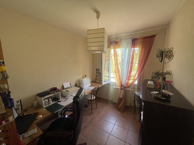 Maison traditionnelle - 100 m² - 7 pièces