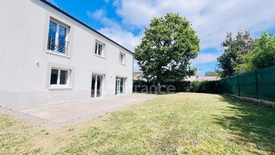 Maison - 132 m² - 5 pièces