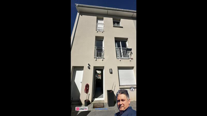 Maison - 92 m² - 5 pièces