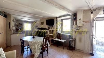 Maison en pierre - 68 m² - 5 pièces