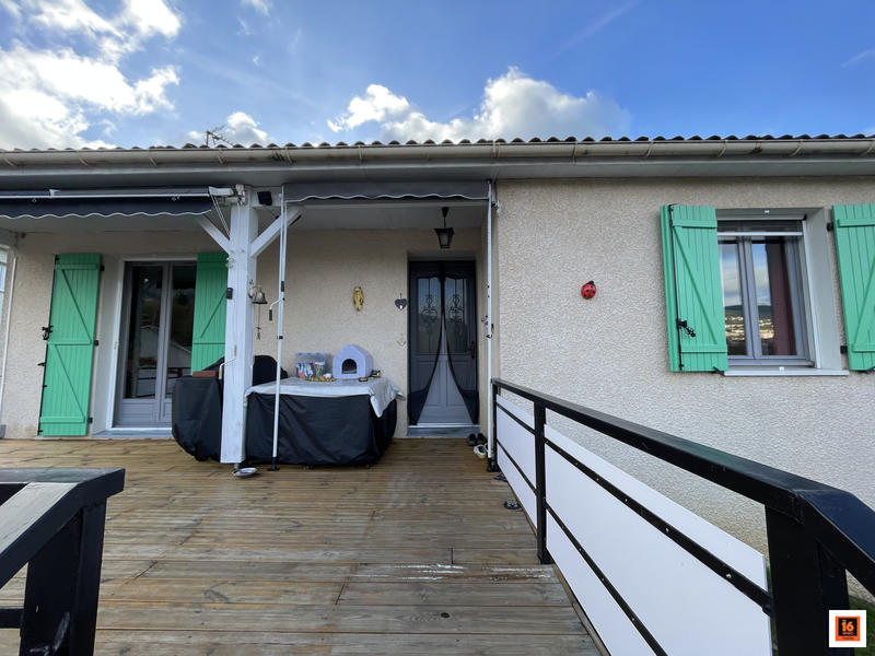 Maison - 90 m² - 4 pièces