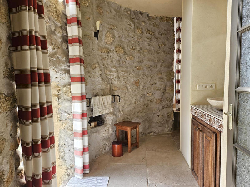 Château - 120 m² - 3 pièces