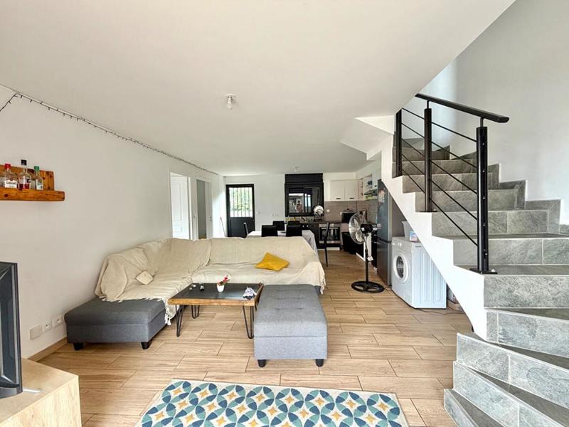 Maison - 81 m² - 4 pièces