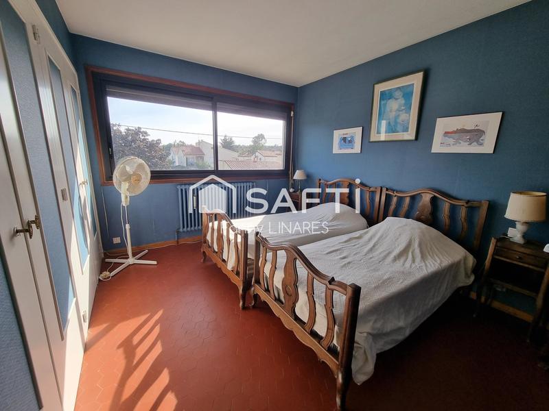 Maison - 224 m² - 8 pièces