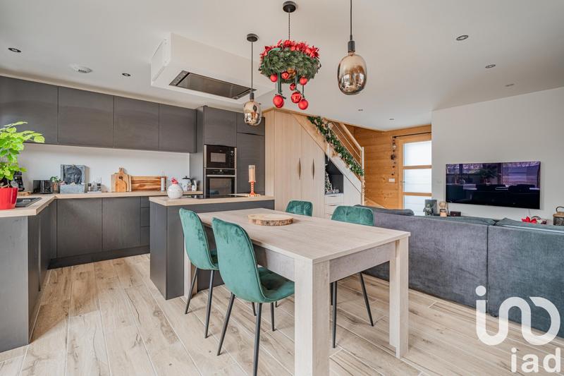 Maison - 130 m² - 5 pièces