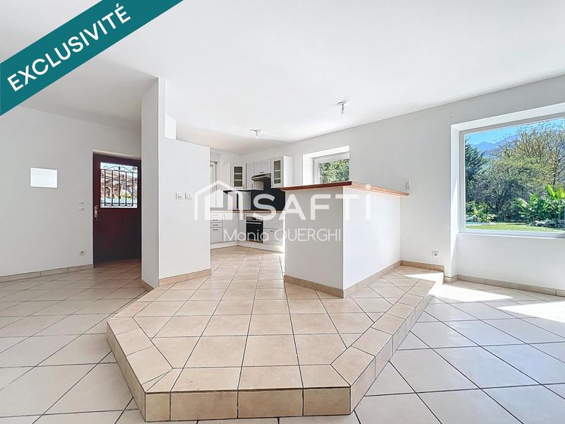 Maison - 300 m² - 10 pièces