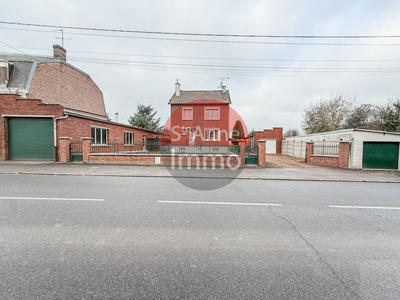 Maison - 85 m² - 5 pièces