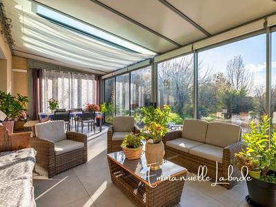 Maison - 160 m² - 7 pièces