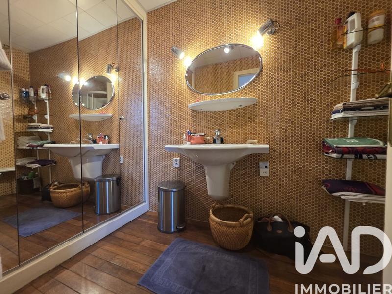 Maison - 162 m² - 6 pièces