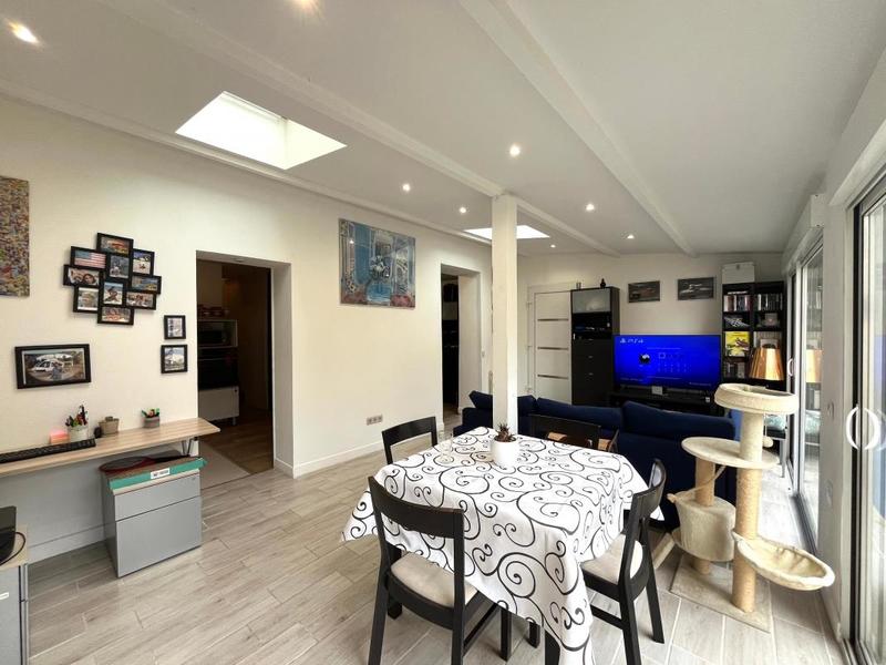 Duplex - 65 m² - 3 pièces