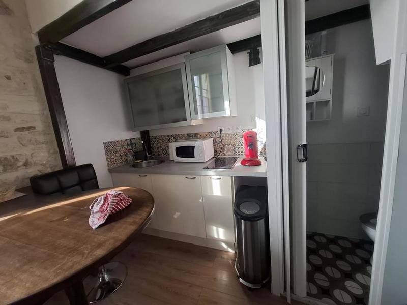 Appartement ancien - 71 m² - 4 pièces