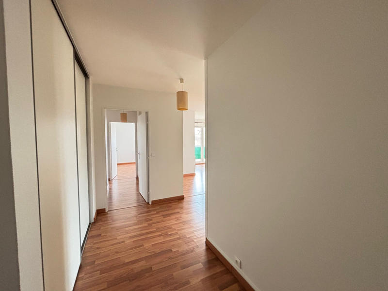 Appartement - 87 m² - 4 pièces