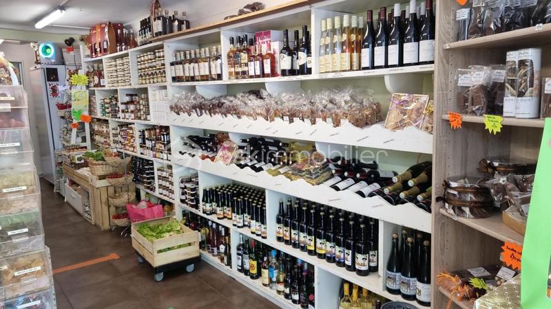 Local commercial - 129 m² - 5 pièces