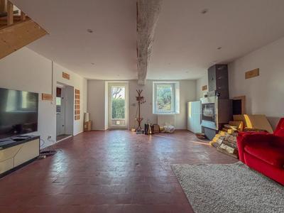 Maison - 142 m² - 6 pièces