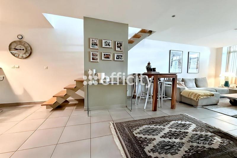 Appartement - 89 m² - 3 pièces