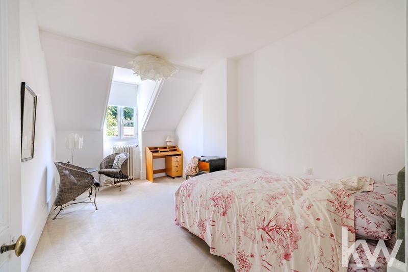 Maison - 150 m² - 8 pièces