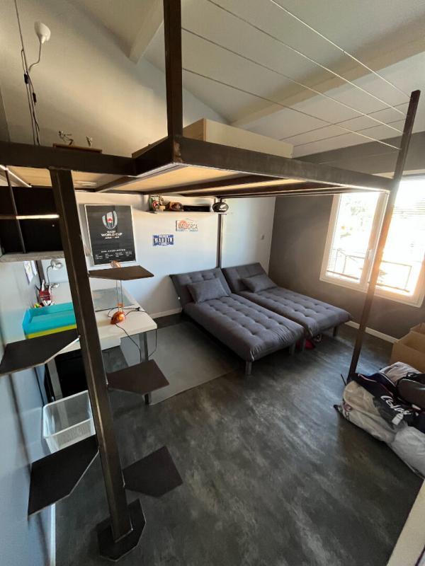 Villa - 210 m² - 11 pièces