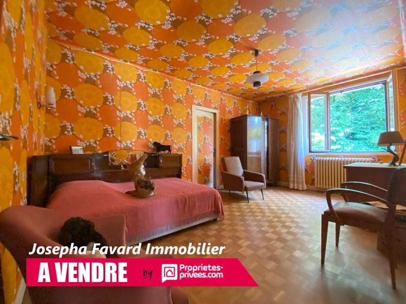 Maison - 131 m² - 7 pièces