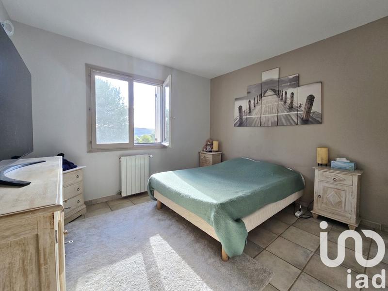 Maison - 228 m² - 9 pièces