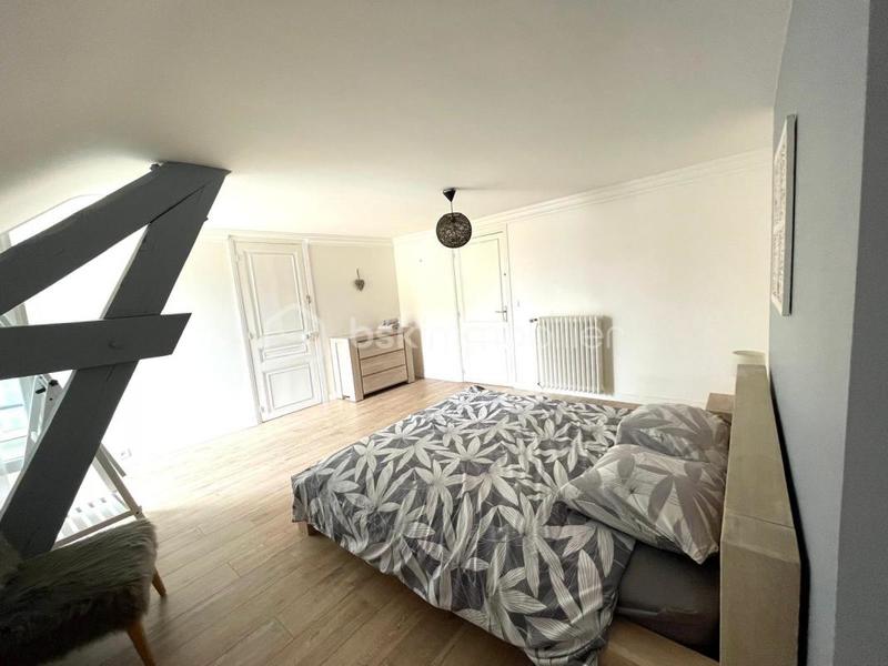 Maison en pierre - 190 m² - 7 pièces